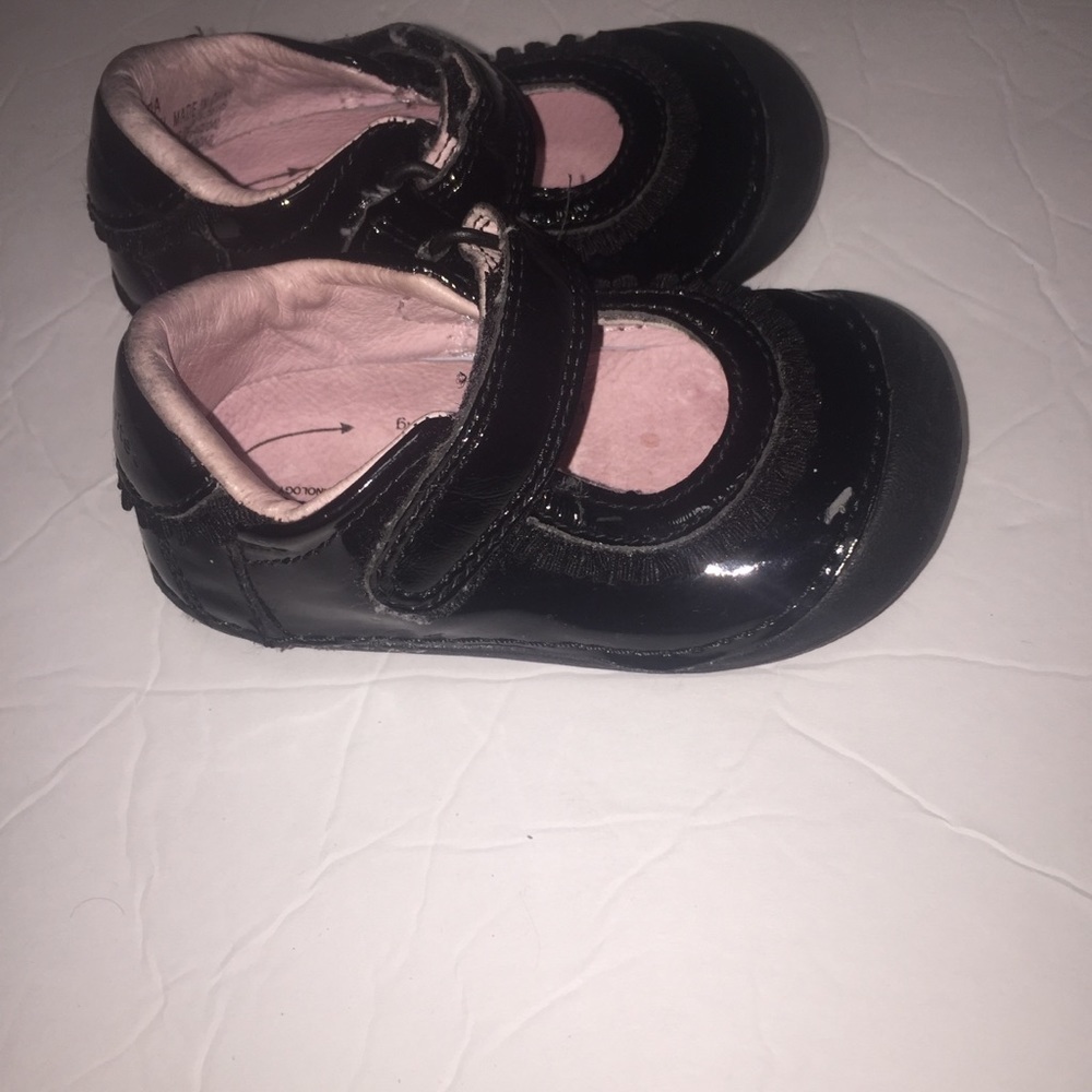 Infant girls stride rite black Mary Jane shoes 4m